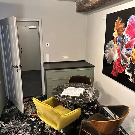 Otel Pebbles By Ring