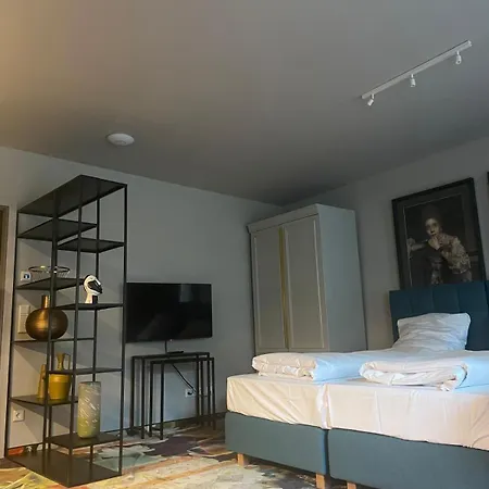 Pebbles By Ring Hotel *
